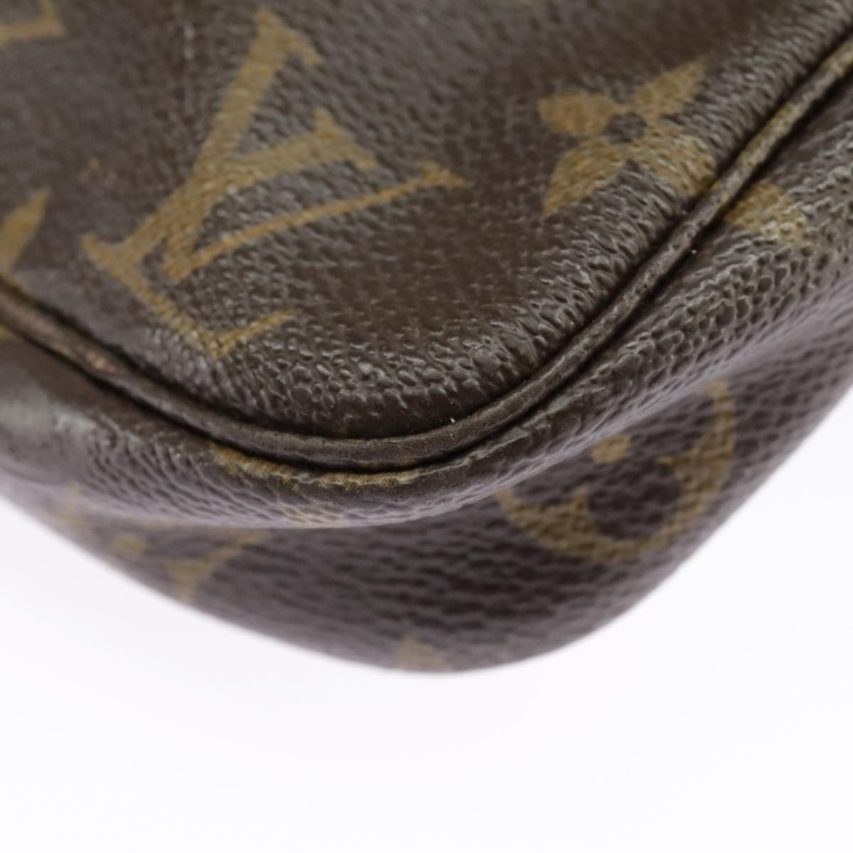 LOUIS VUITTON Monogram Pochette Accessoires Pouch M51980 LV Auth 102130