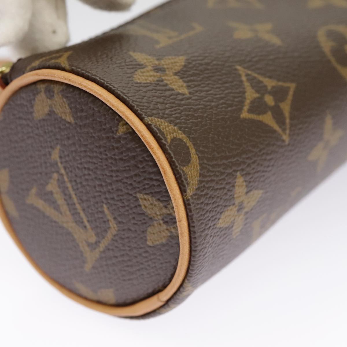 LOUIS VUITTON Monogram Papillon Pouch LV Auth 102146