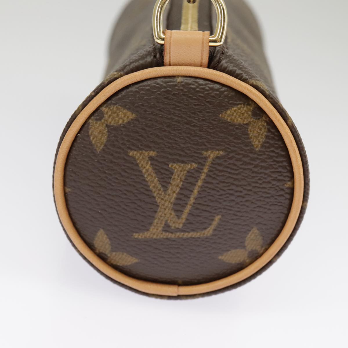 LOUIS VUITTON Monogram Papillon Pouch LV Auth 102146