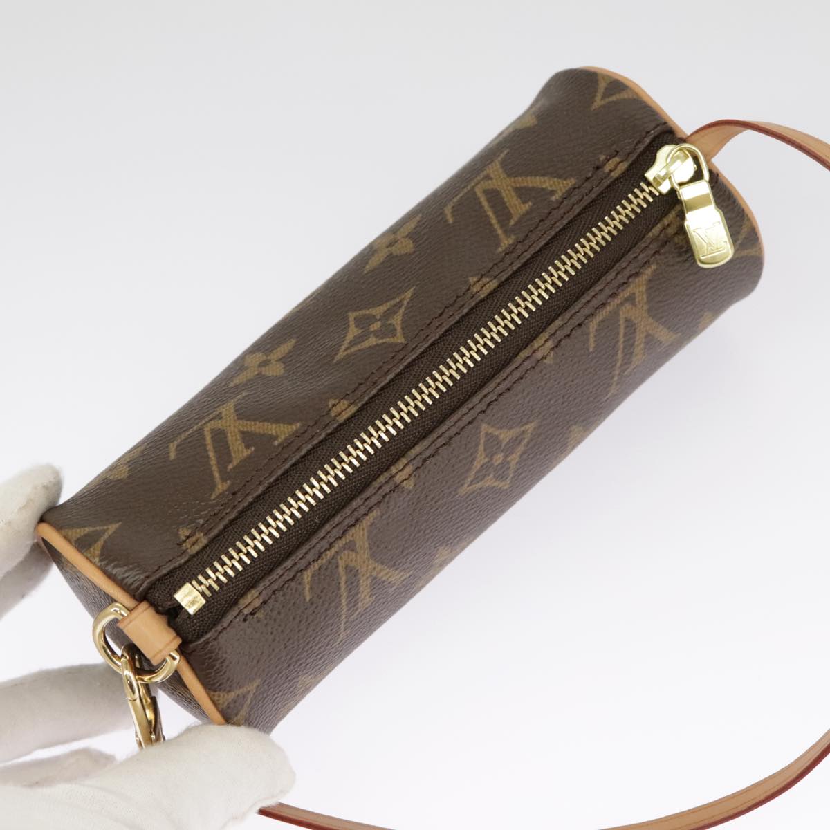 LOUIS VUITTON Monogram Papillon Pouch LV Auth 102146