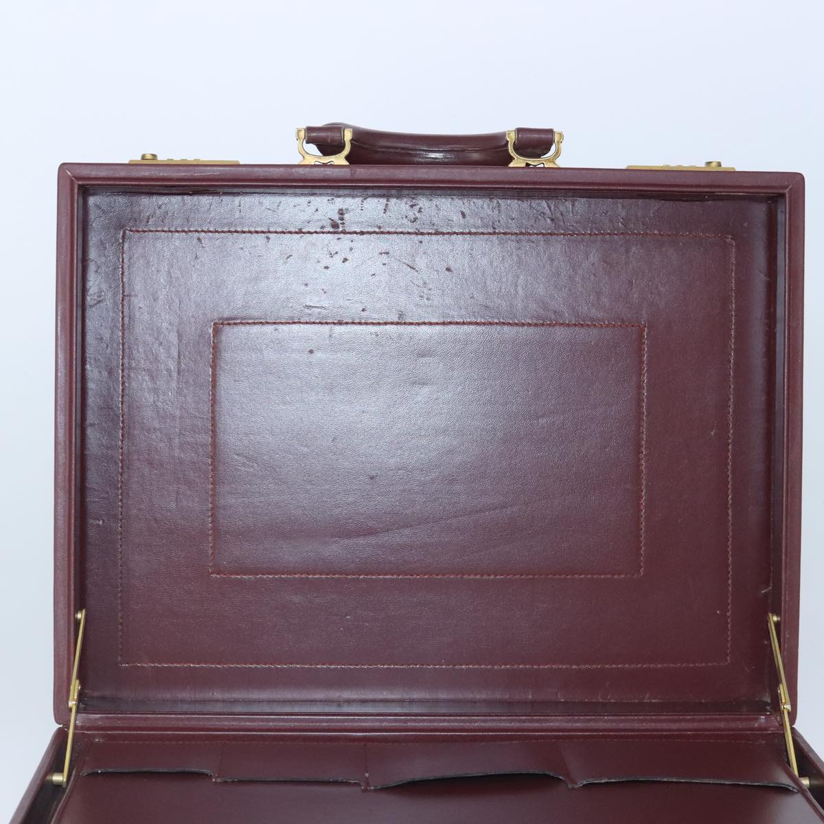 CARTIER Trunk Leather Bordeaux Gold Auth 102203