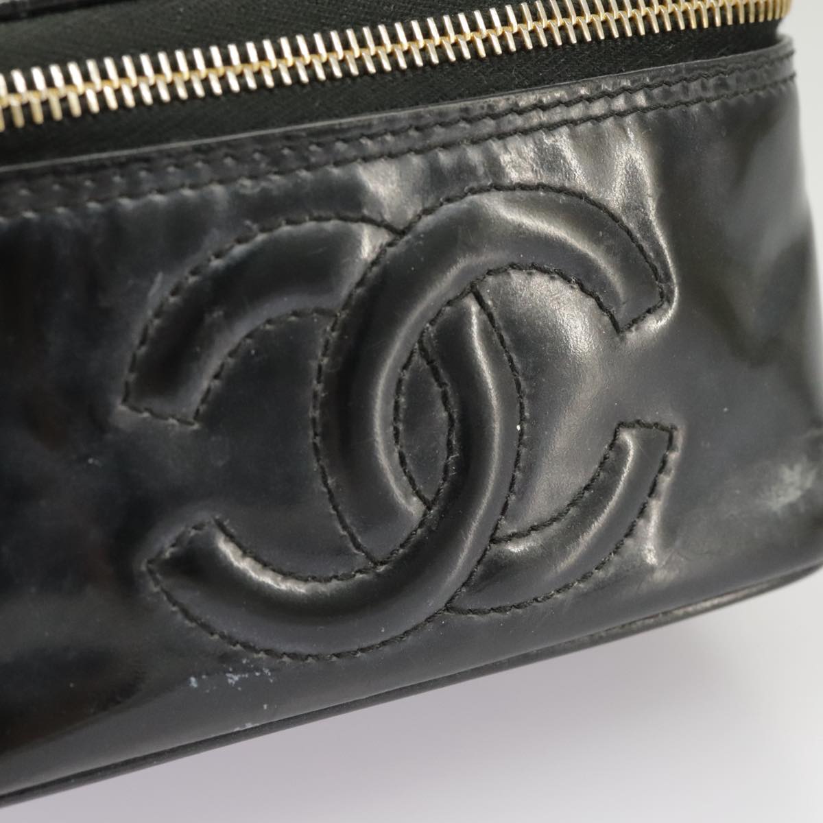 CHANEL Vanity Hand Bag Patent leather Black Gold CC Auth 102205