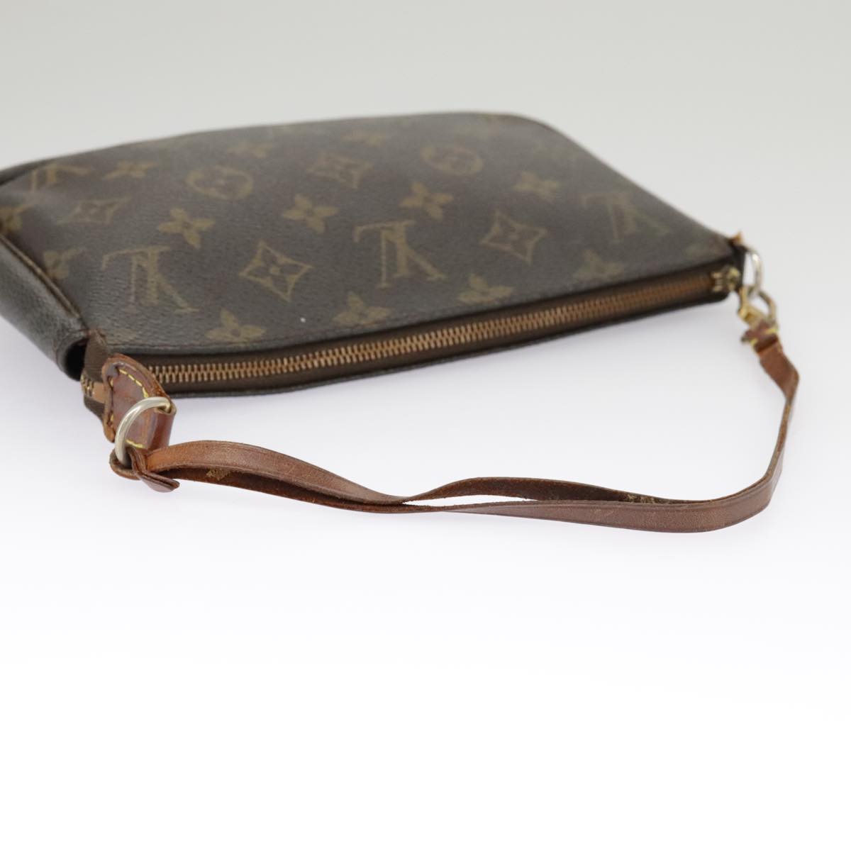 LOUIS VUITTON Monogram Pochette Accessoires Pouch M51980 LV Auth 102242