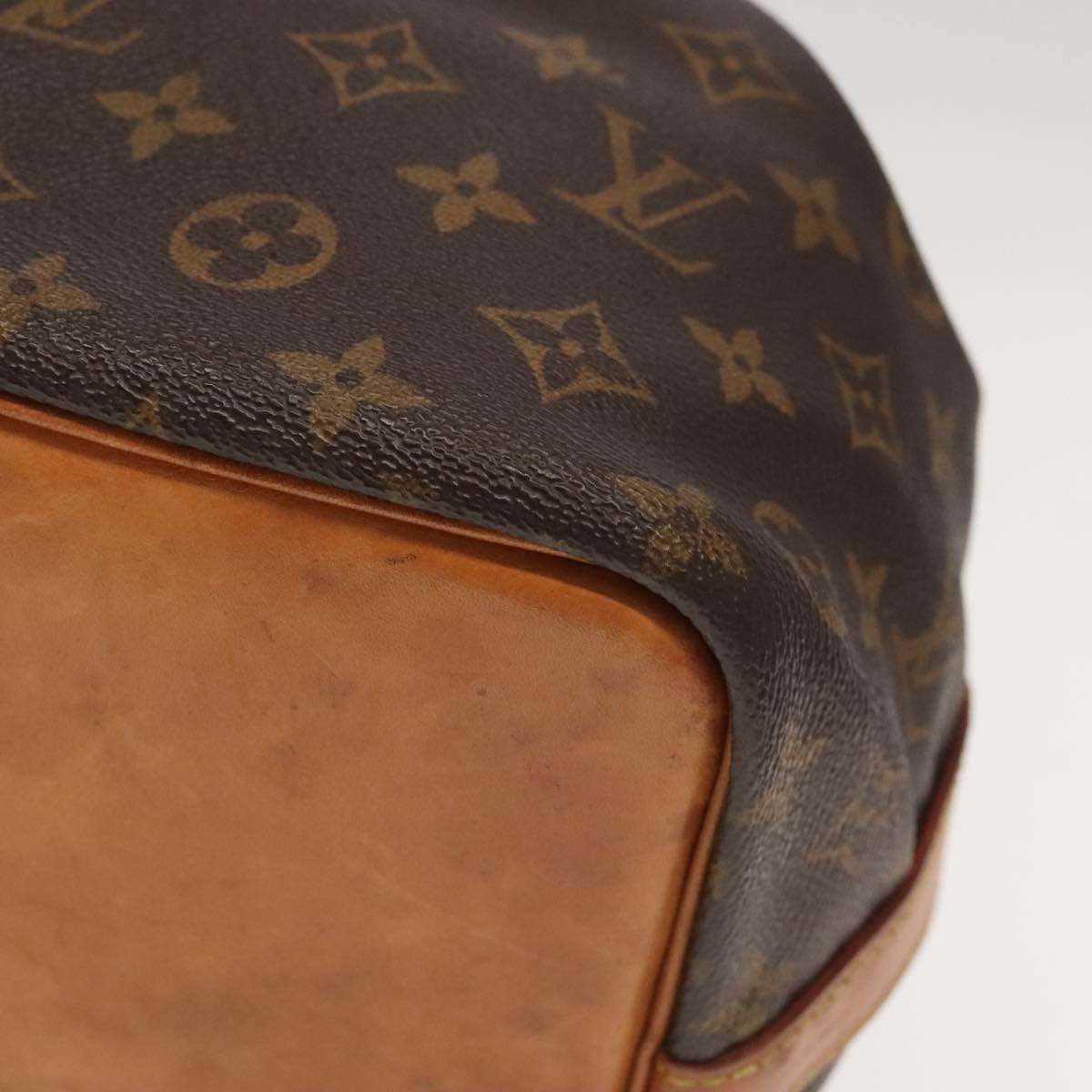 LOUIS VUITTON Monogram Petit Noe Shoulder Bag M42226 LV Auth 102260