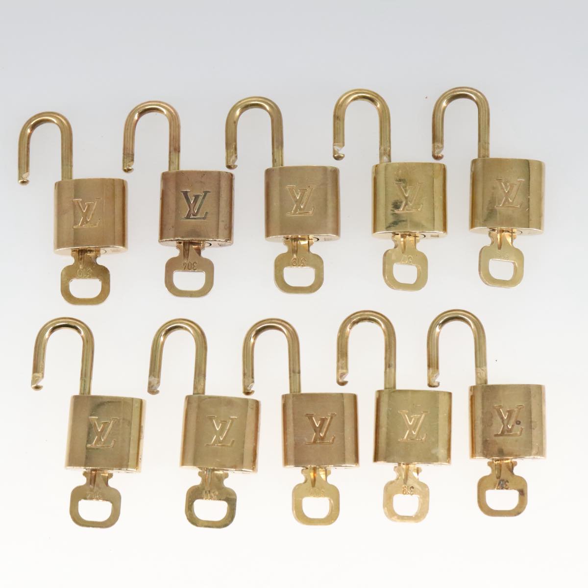 LOUIS VUITTON Padlock 10set metal Gold Tone LV Auth 102327