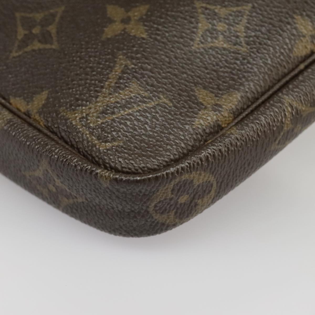 LOUIS VUITTON Monogram Pochette Accessoires Pouch M51980 LV Auth 102337