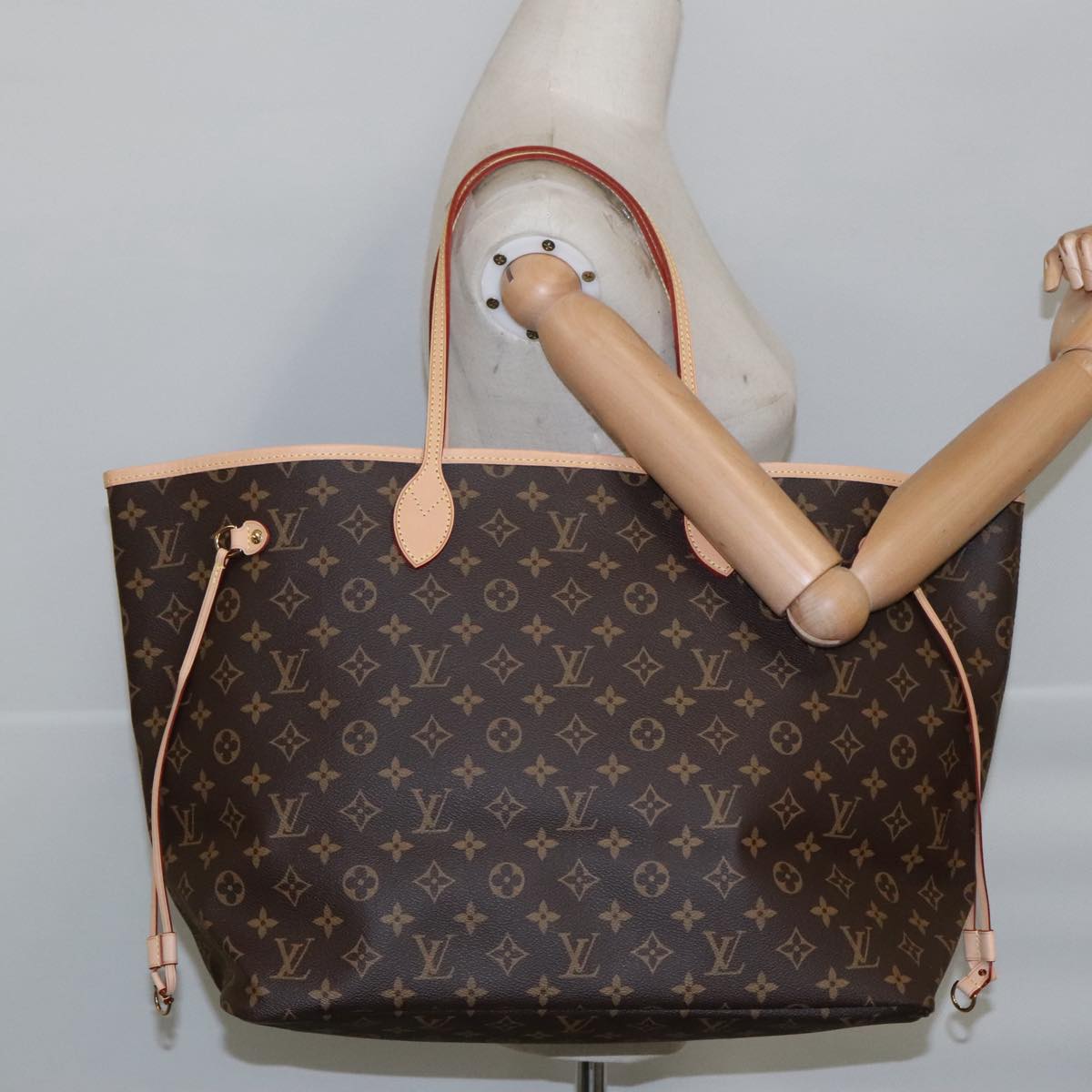 LOUIS VUITTON Monogram Neverfull GM Tote Bag M40157 LV Auth 102359A