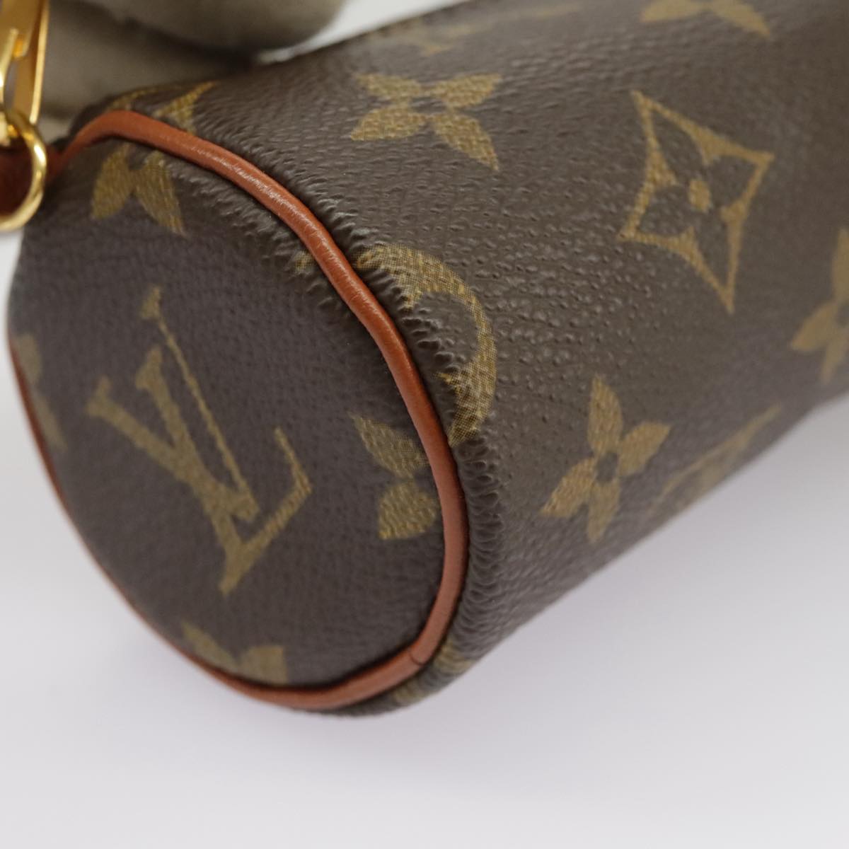 LOUIS VUITTON Monogram Papillon Pouch LV Auth 102362