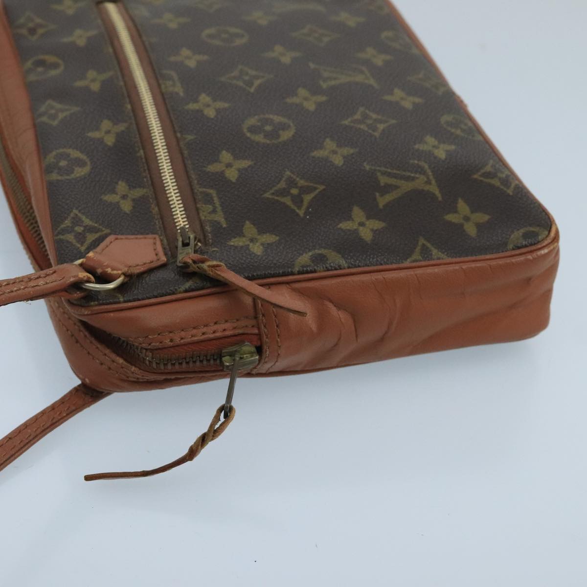 LOUIS VUITTON Monogram Pochette Sports Clutch Bag No.183 LV Auth 102383