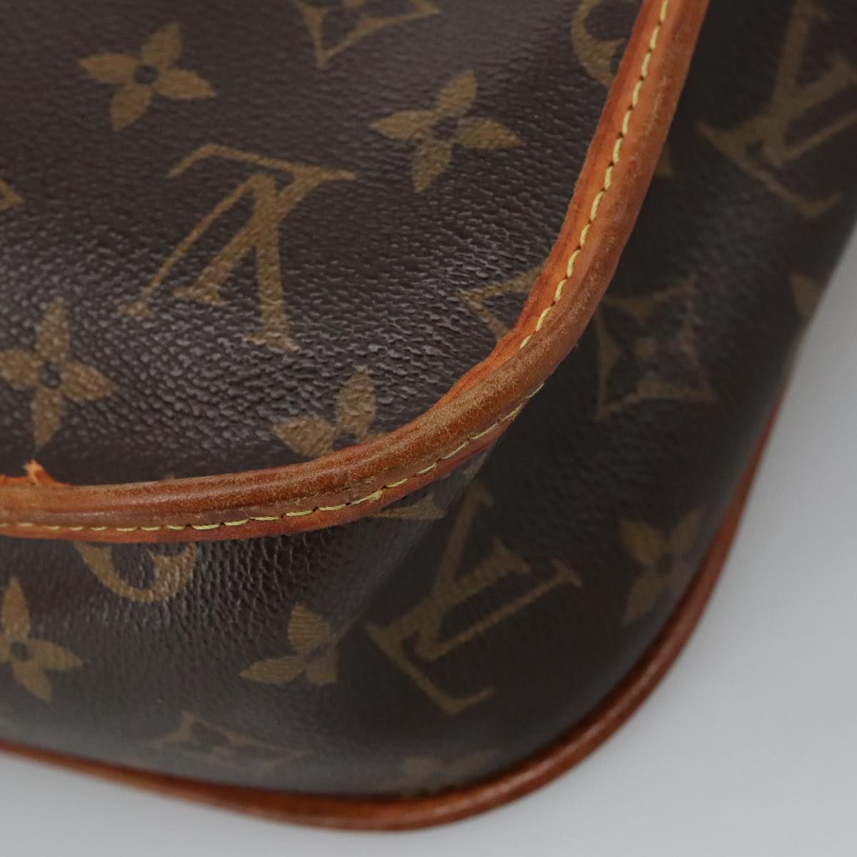 LOUIS VUITTON Monogram Messenger Bosphore PM Shoulder Bag M40106 LV Auth 102403