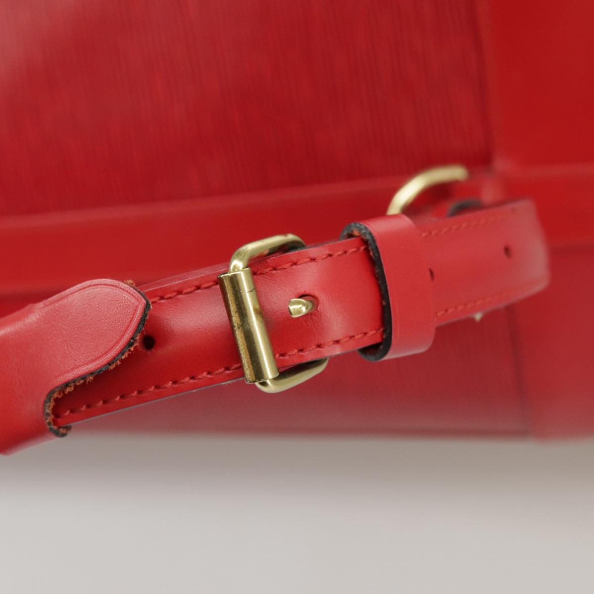 LOUIS VUITTON Epi Randonnee PM Shoulder Bag Red M52357 LV Auth 102420