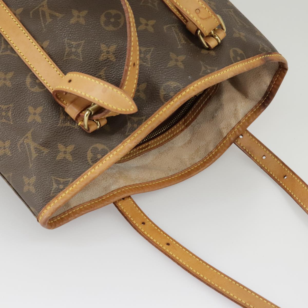 LOUIS VUITTON Monogram Bucket GM Shoulder Bag M42236 LV Auth 102434