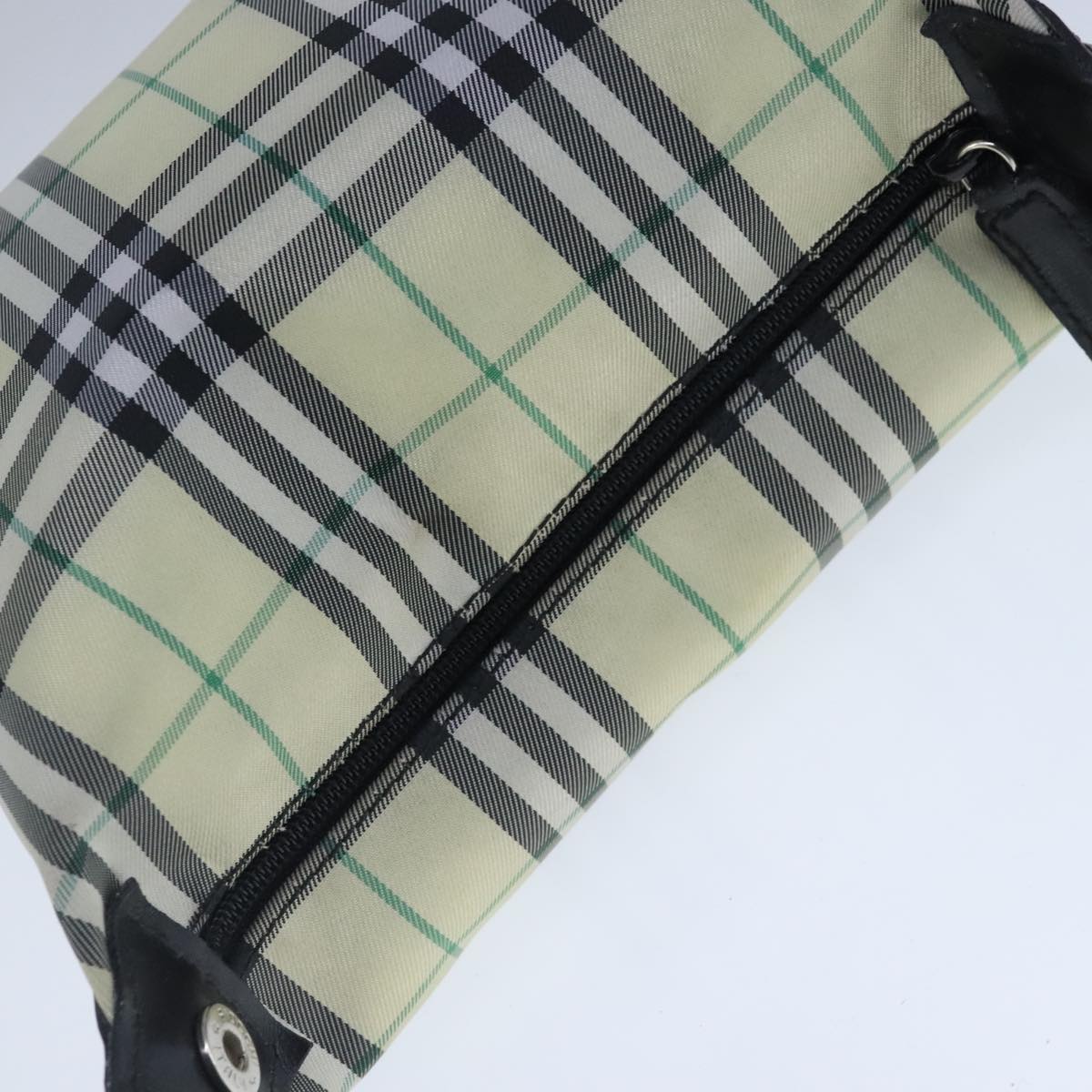 BURBERRY Nova Check Pouch Nylon Green Black Auth 102461