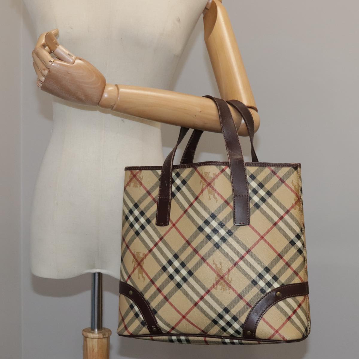 BURBERRY Nova Check Hand Bag PVC Beige Auth 102477