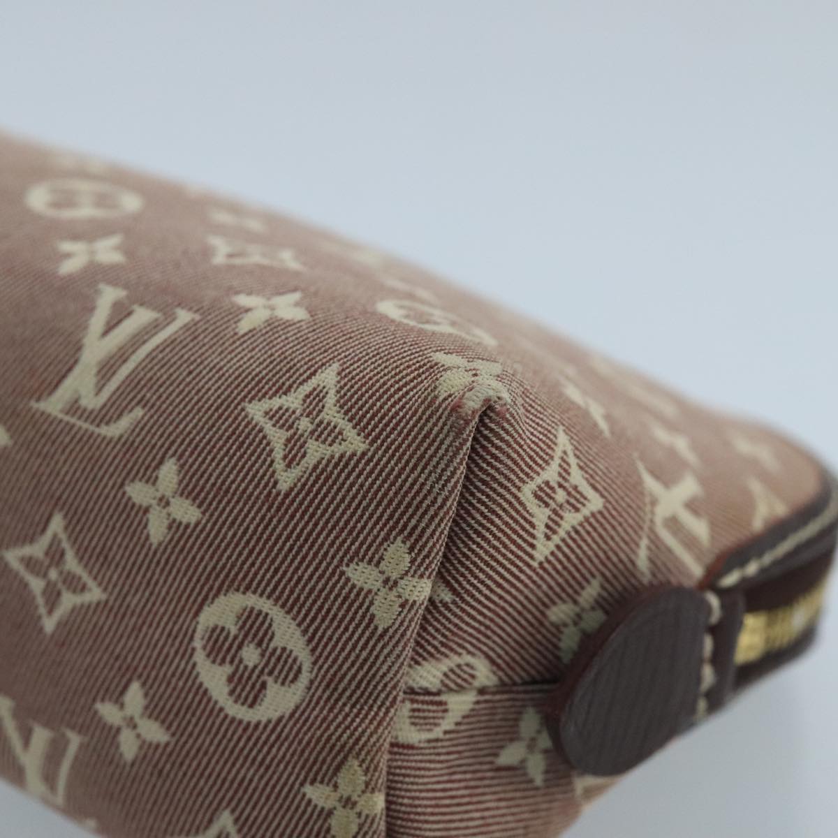 LOUIS VUITTON Monogram Idylle Pochette Cosmetic Pouch Sepia M40377 Auth 102488