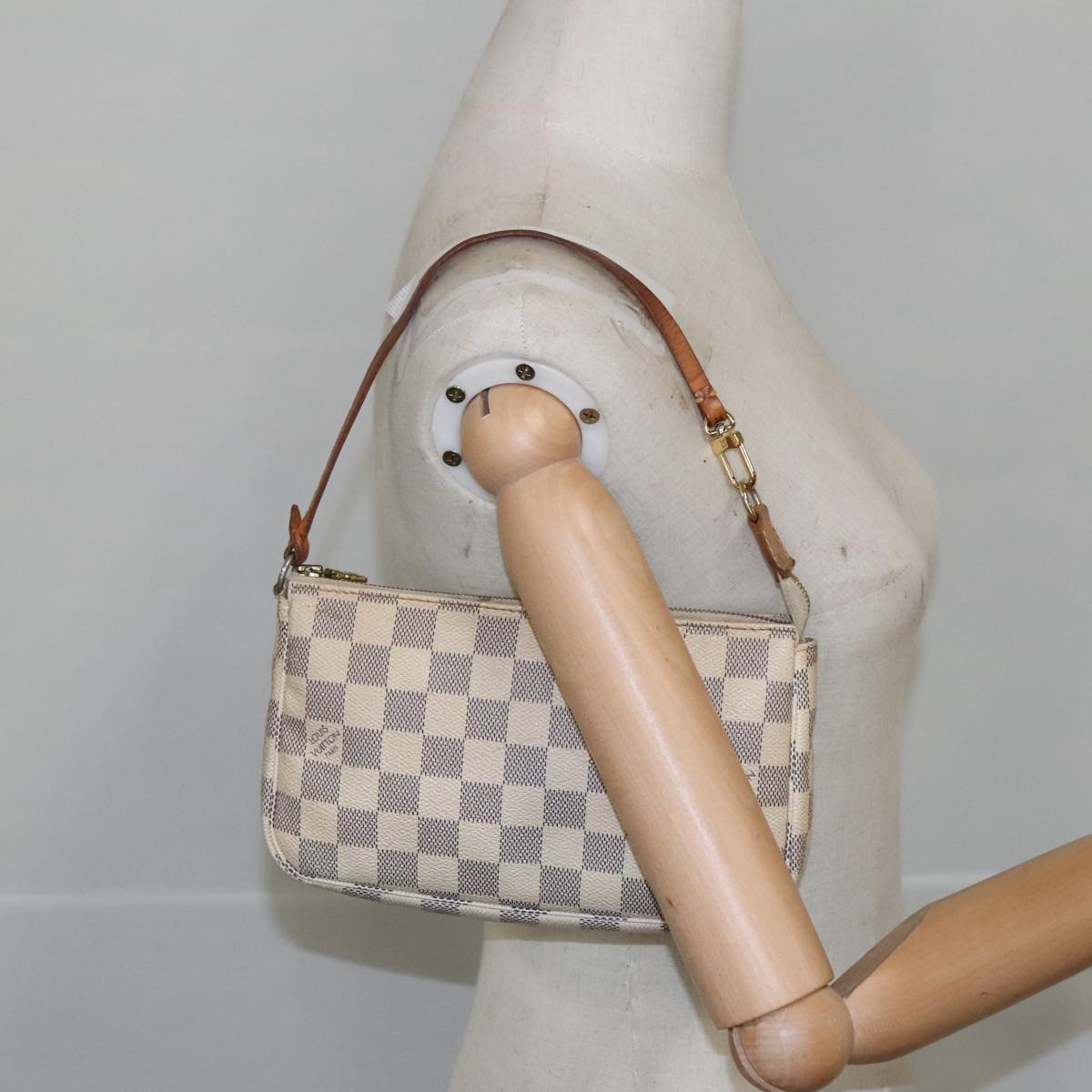 LOUIS VUITTON Damier Azur Pochette Accessoires Pouch N51986 LV Auth 102489