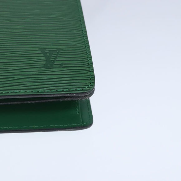 LOUIS VUITTON Epi Capuchin Shoulder Bag Green M52344 LV Auth 102505