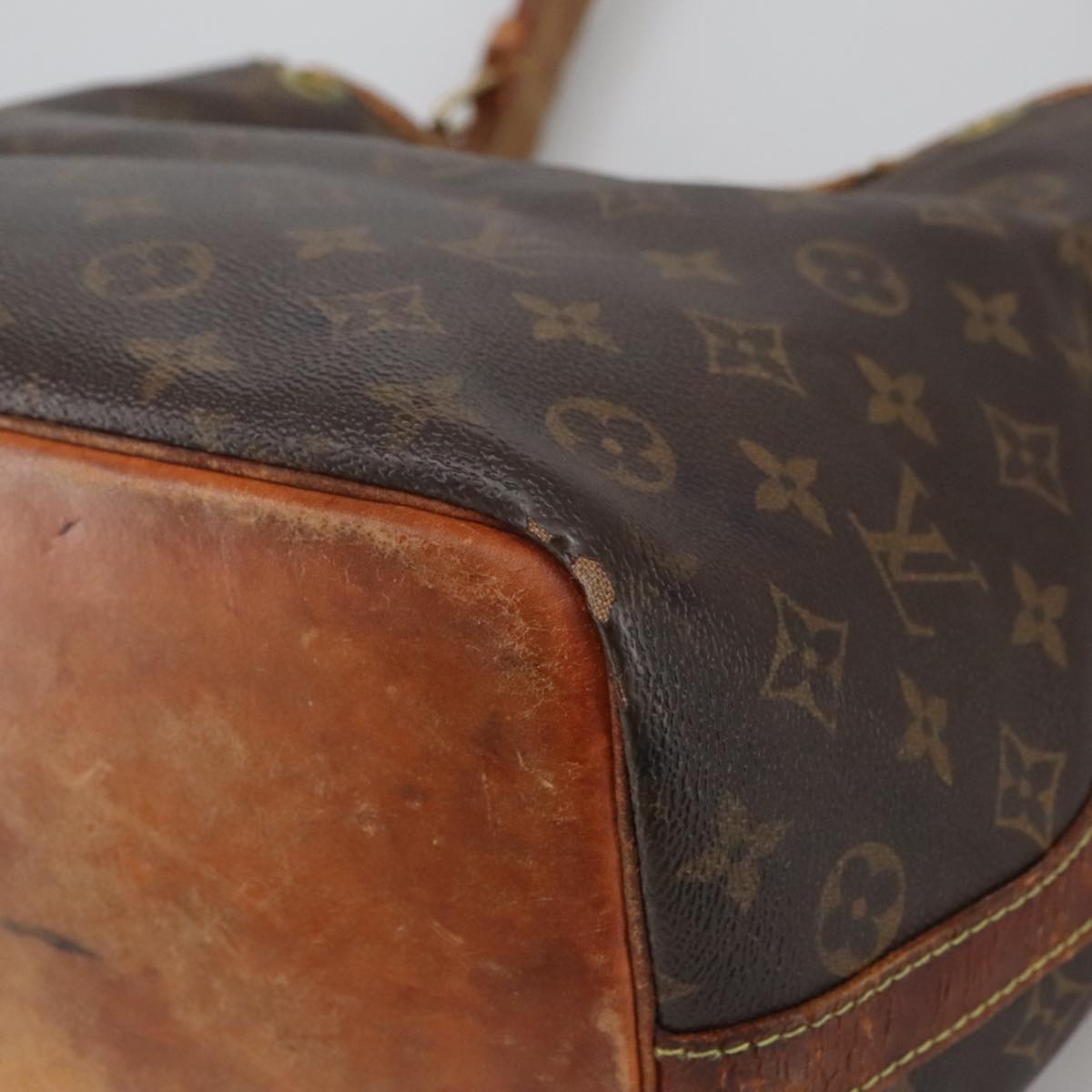 LOUIS VUITTON Monogram Petit Noe Shoulder Bag M42226 LV Auth 102539