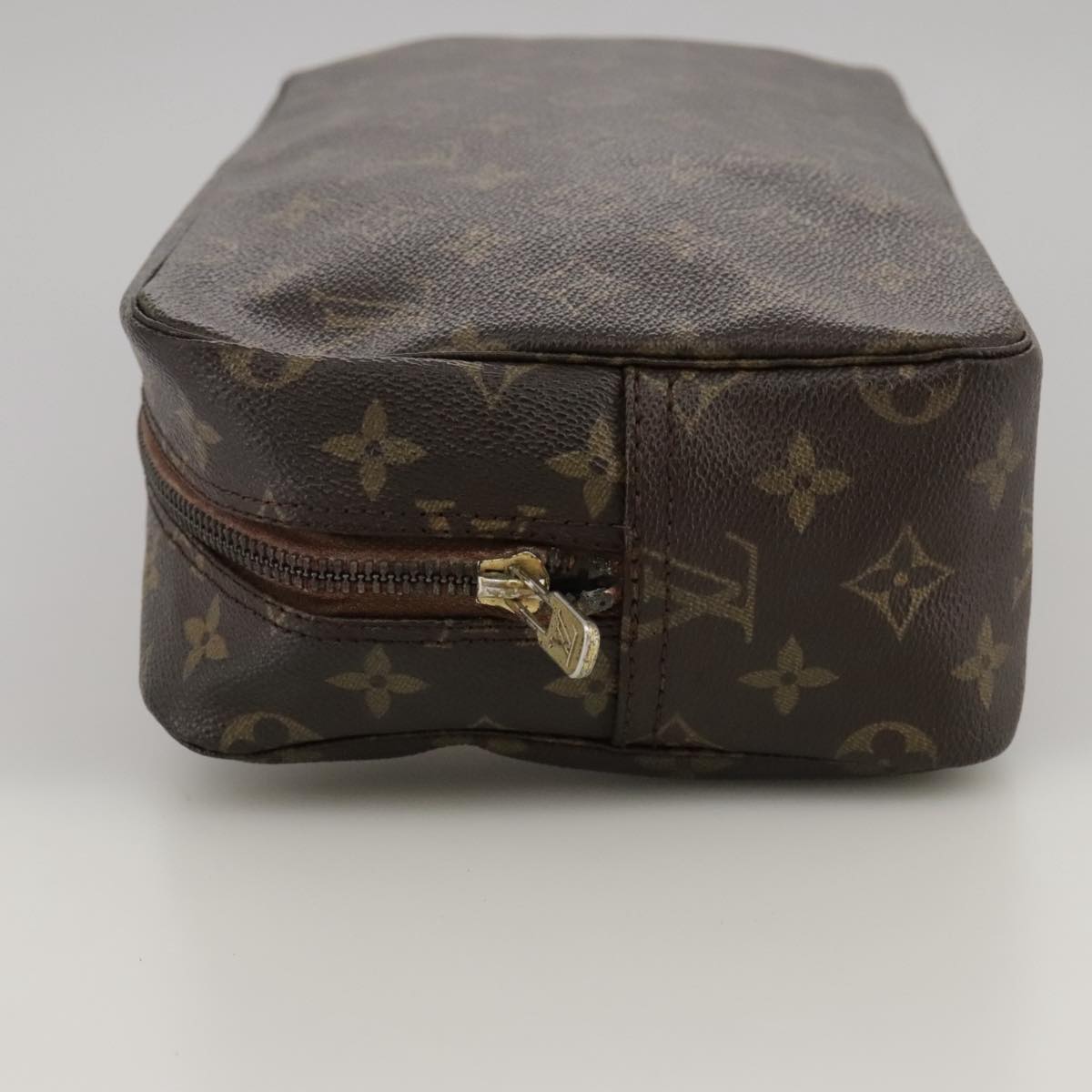 LOUIS VUITTON Monogram Trousse Toilette 28 Clutch Bag M47522 LV Auth 102644