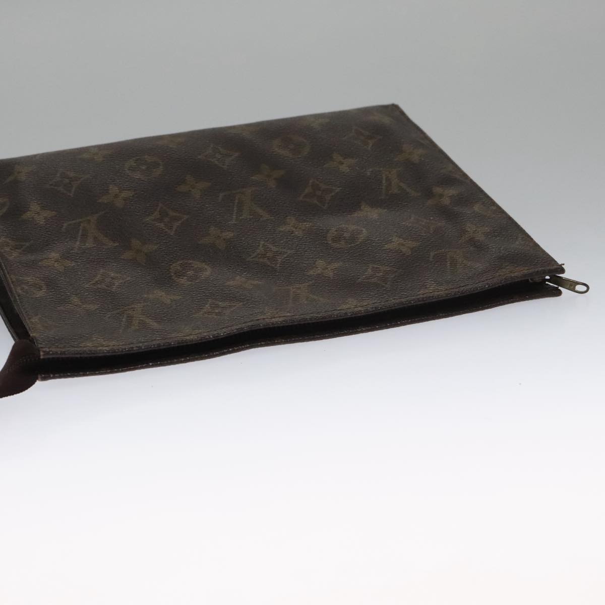 LOUIS VUITTON Monogram Poche Toilette 26 Pouch M47542 LV Auth 102666