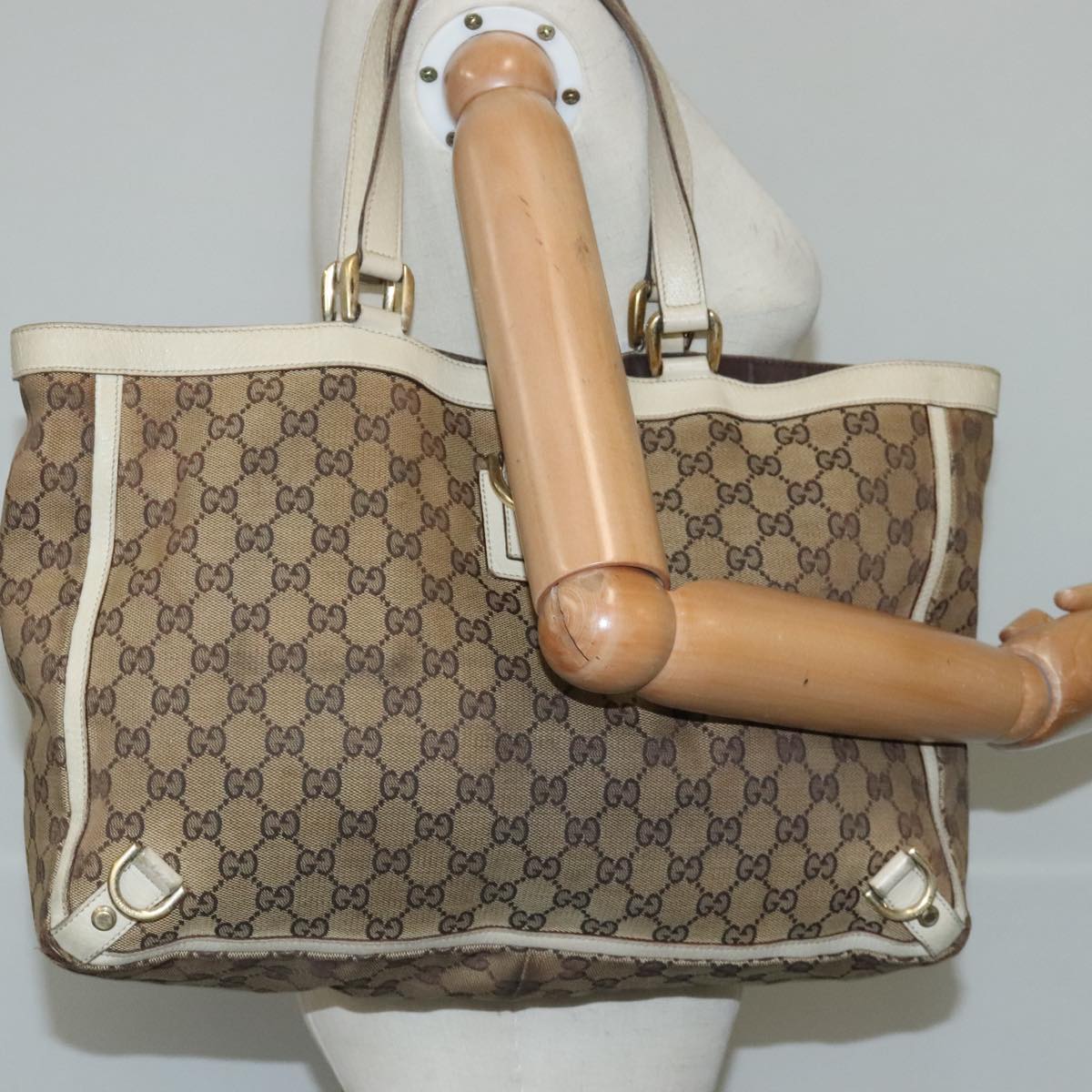 GUCCI GG Canvas Tote Bag Beige Gold 141472 Auth 102718