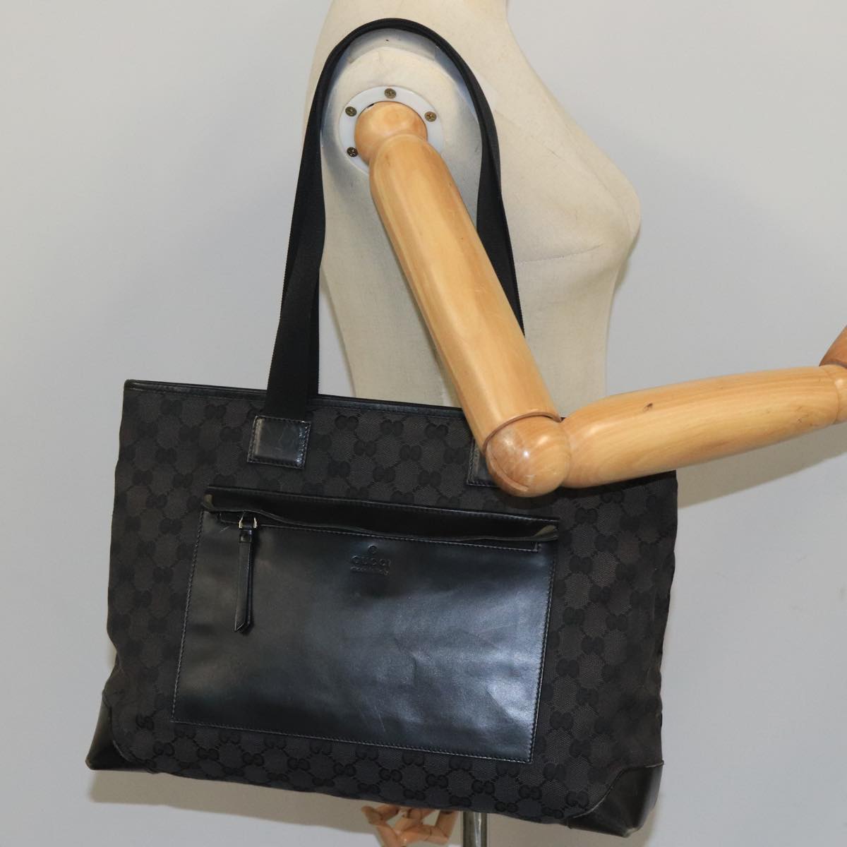 GUCCI GG Canvas Tote Bag Black Silver 019 0426 2404 Auth 102755