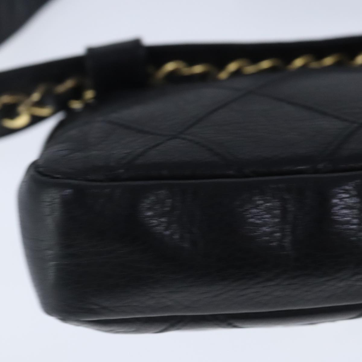 CHANEL Bicolore Chain Waist bag Leather Black Gold CC Auth 102826