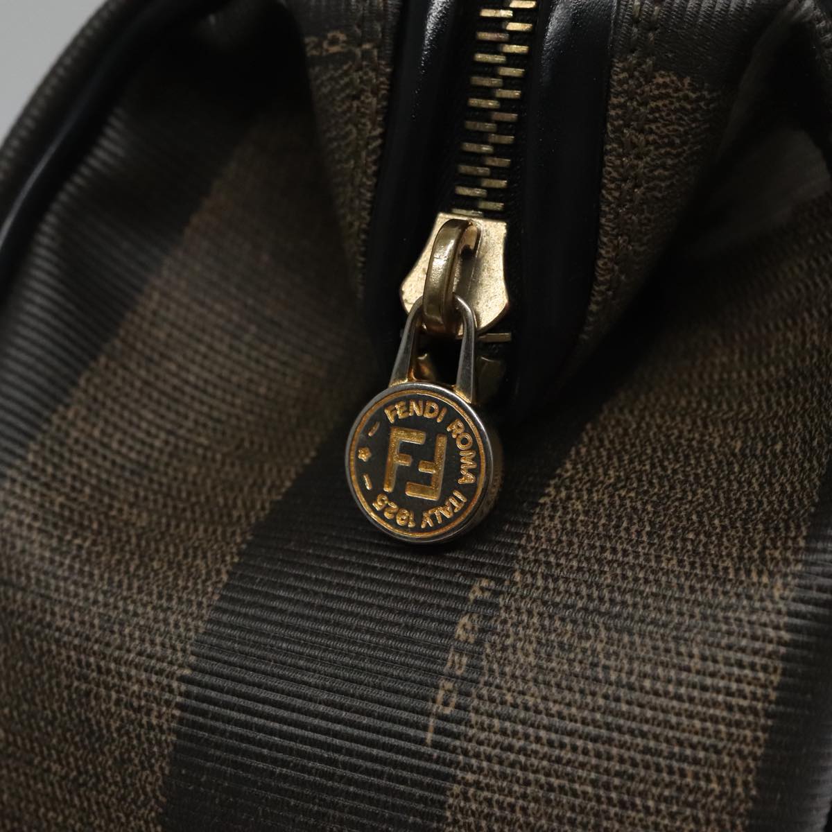 FENDI Pecan Canvas Hand Bag Brown Black gold Auth 102870