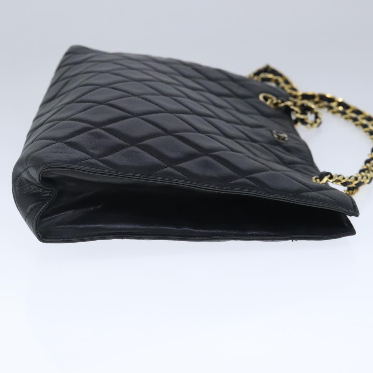 CHANEL Matelasse Chain Tote Bag Leather Black Gold CC Auth 102918