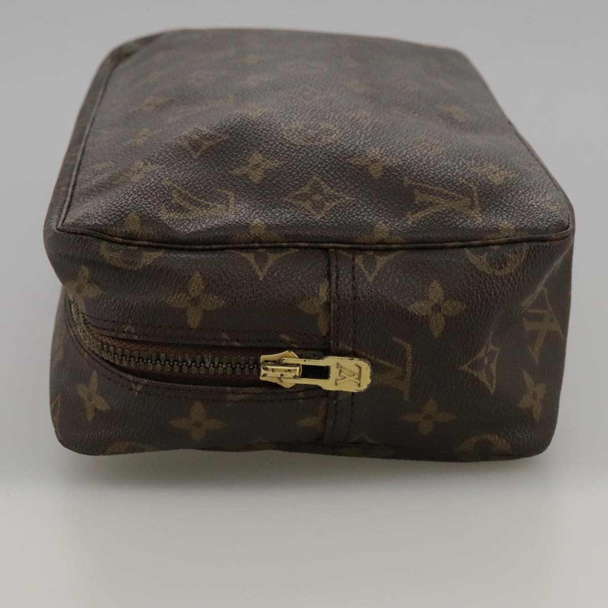 LOUIS VUITTON Monogram Trousse Toilette 28 Clutch Bag M47522 LV Auth 102937