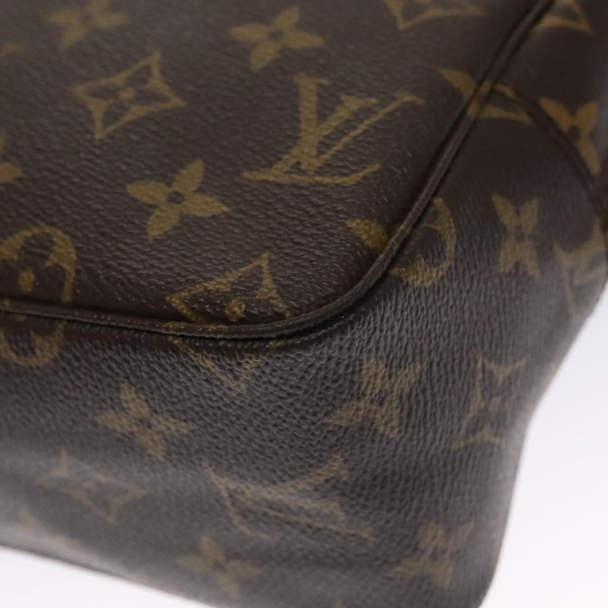 LOUIS VUITTON Monogram Trousse Toilette 28 Clutch Bag M47522 LV Auth 103012