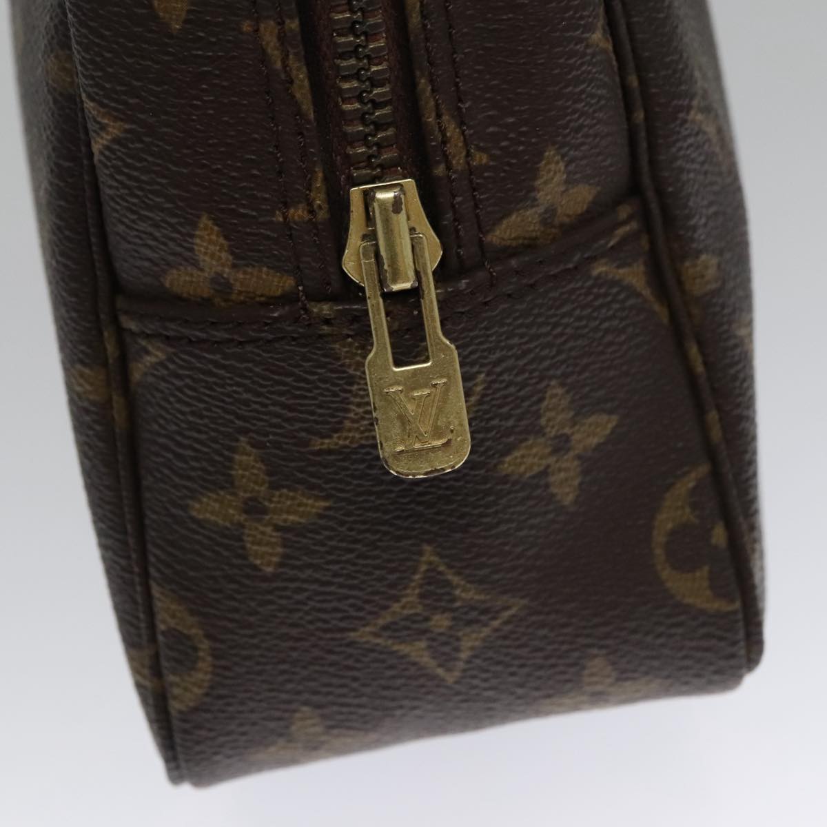 LOUIS VUITTON Monogram Trousse Toilette 28 Clutch Bag M47522 LV Auth 103012