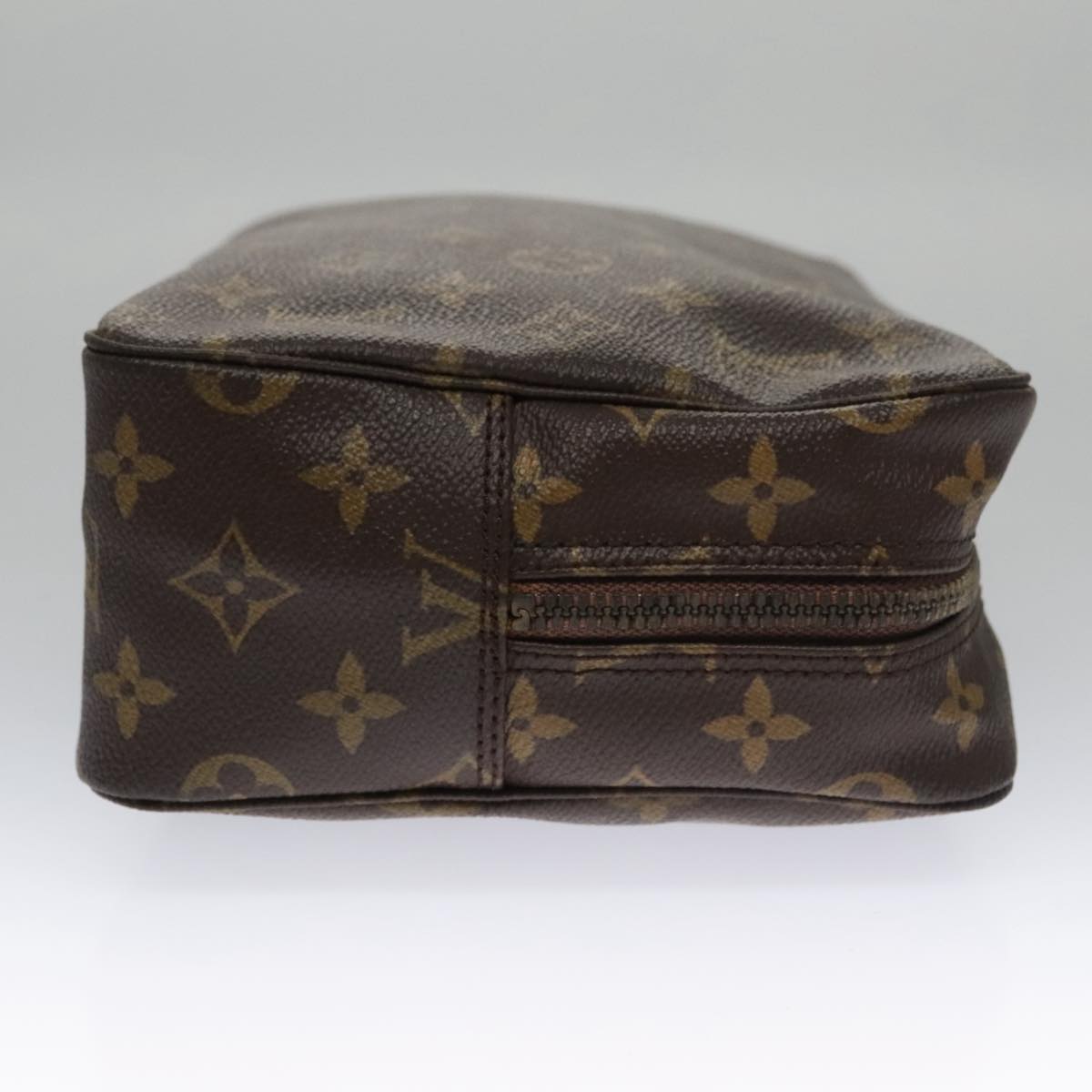 LOUIS VUITTON Monogram Trousse Toilette 28 Clutch Bag M47522 LV Auth 103012