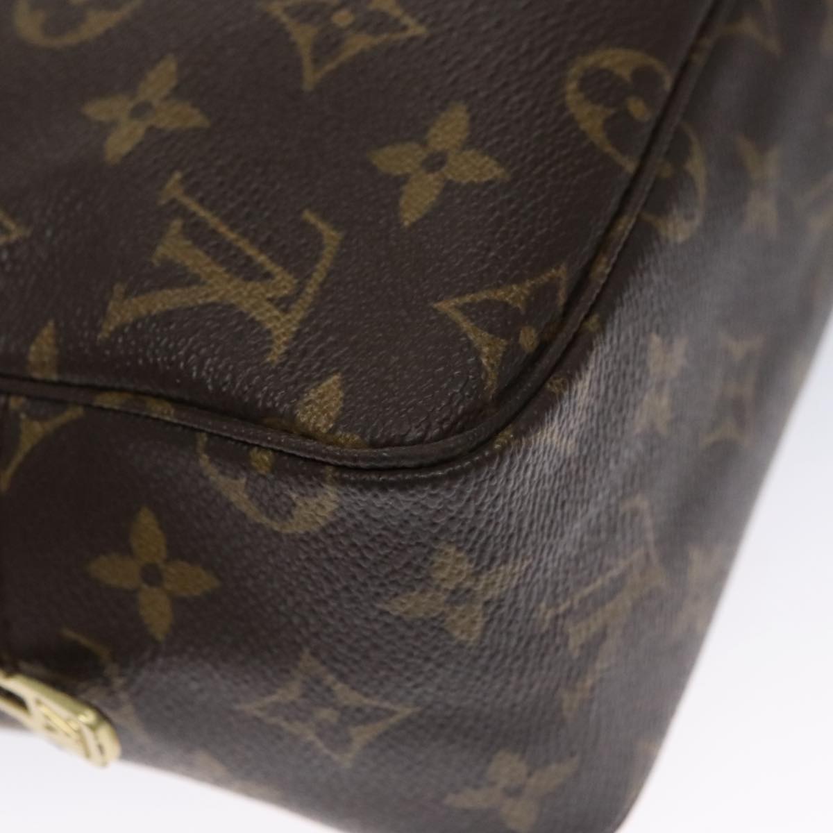 LOUIS VUITTON Monogram Trousse Toilette 28 Clutch Bag M47522 LV Auth 103012