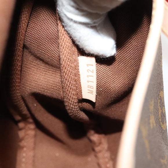 LOUIS VUITTON Monogram Saumur 30 Shoulder Bag M42256 LV Auth 103095SV