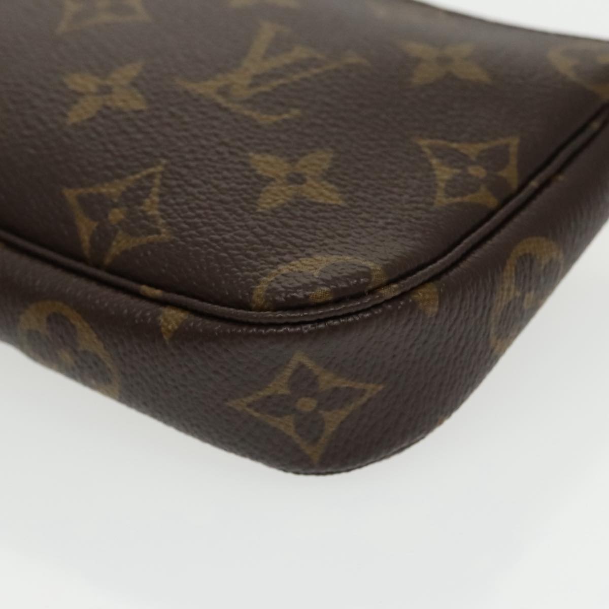 LOUIS VUITTON Monogram Mini Pochette Accessoires Pouch M58009 LV Auth 103131A