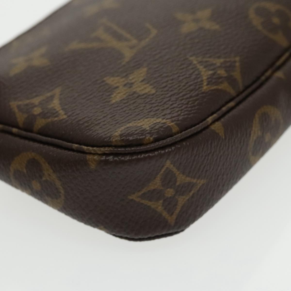 LOUIS VUITTON Monogram Mini Pochette Accessoires Pouch M58009 LV Auth 103131A