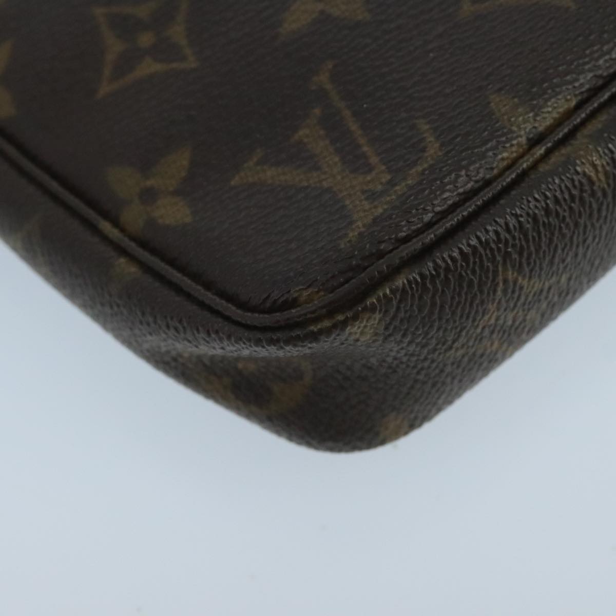 LOUIS VUITTON Monogram Pochette Accessoires Pouch M51980 LV Auth 103133