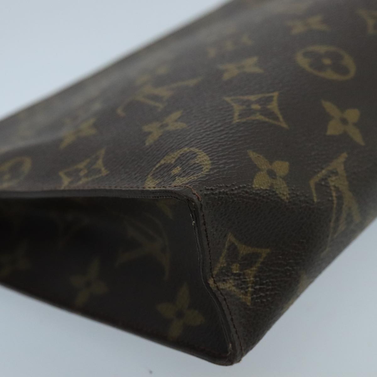 LOUIS VUITTON Monogram Poche Toilette 26 Pouch M47542 LV Auth 103143