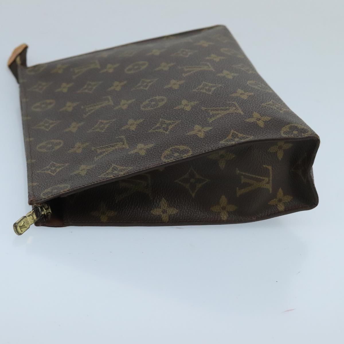 LOUIS VUITTON Monogram Poche Toilette 26 Pouch M47542 LV Auth 103143