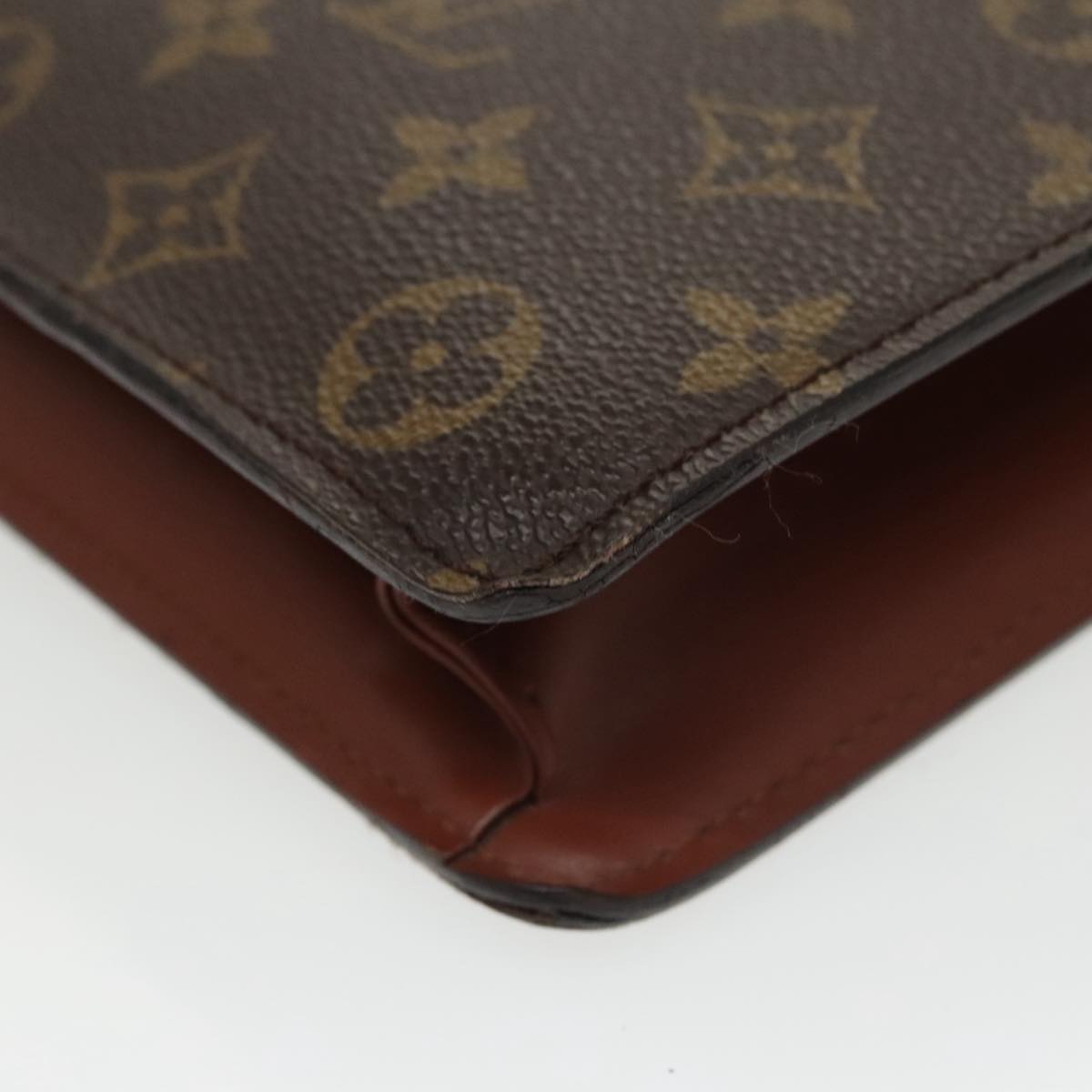 LOUIS VUITTON Monogram Porte Documents Bandouliere Bag M53338 LV Auth 103187