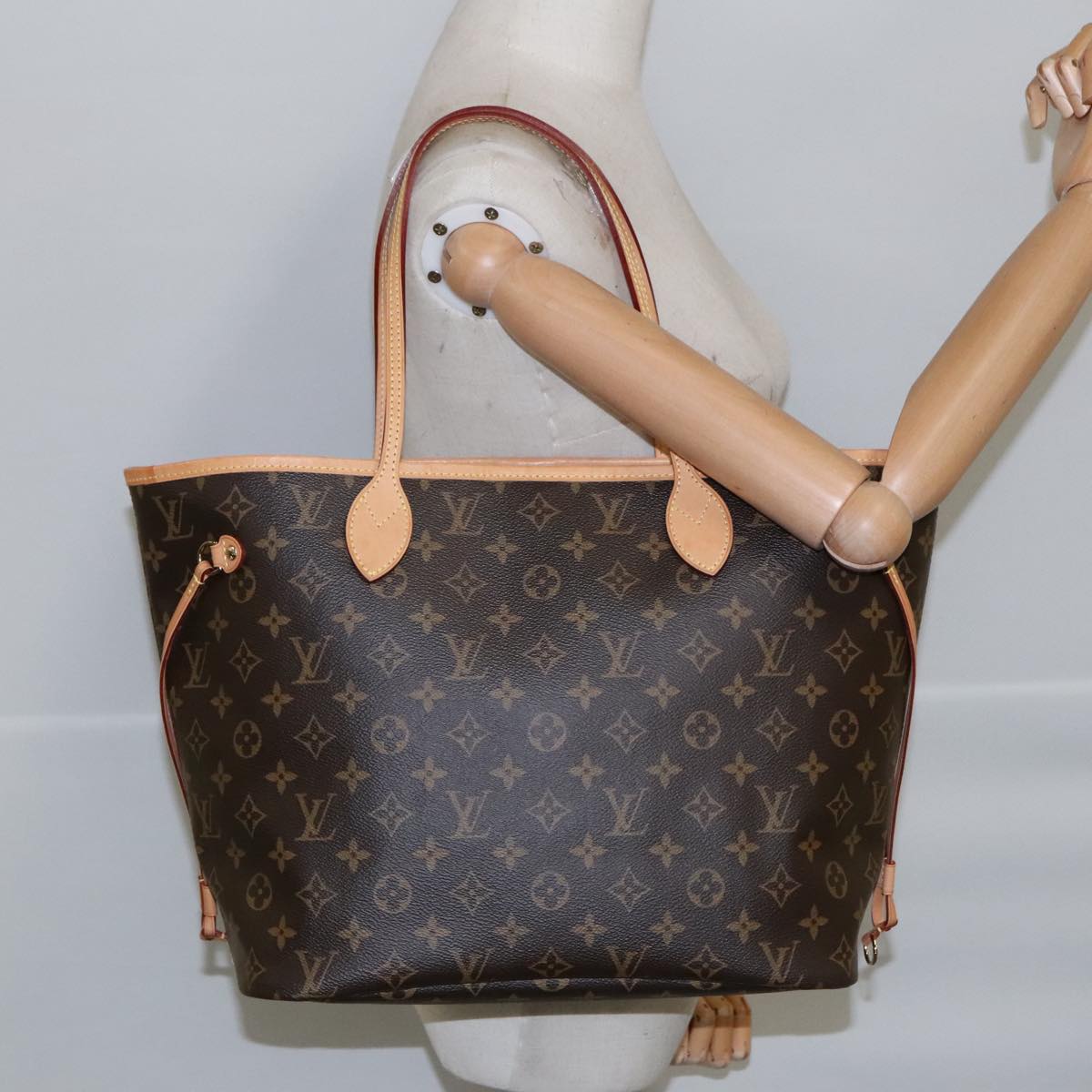 LOUIS VUITTON Monogram Neverfull MM Tote Bag M40156 LV Auth 103188SA