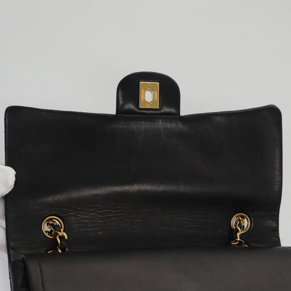 CHANEL Matelasse 25 Chain Valentine Limited Lammleder Schwarz CC Auth 103226SAM