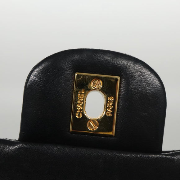 CHANEL Matelasse 25 Chain Valentine Limited Lammleder Schwarz CC Auth 103226SAM