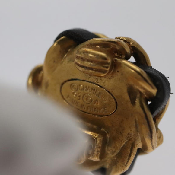 CHANEL Earring metal Gold CC Auth 103474