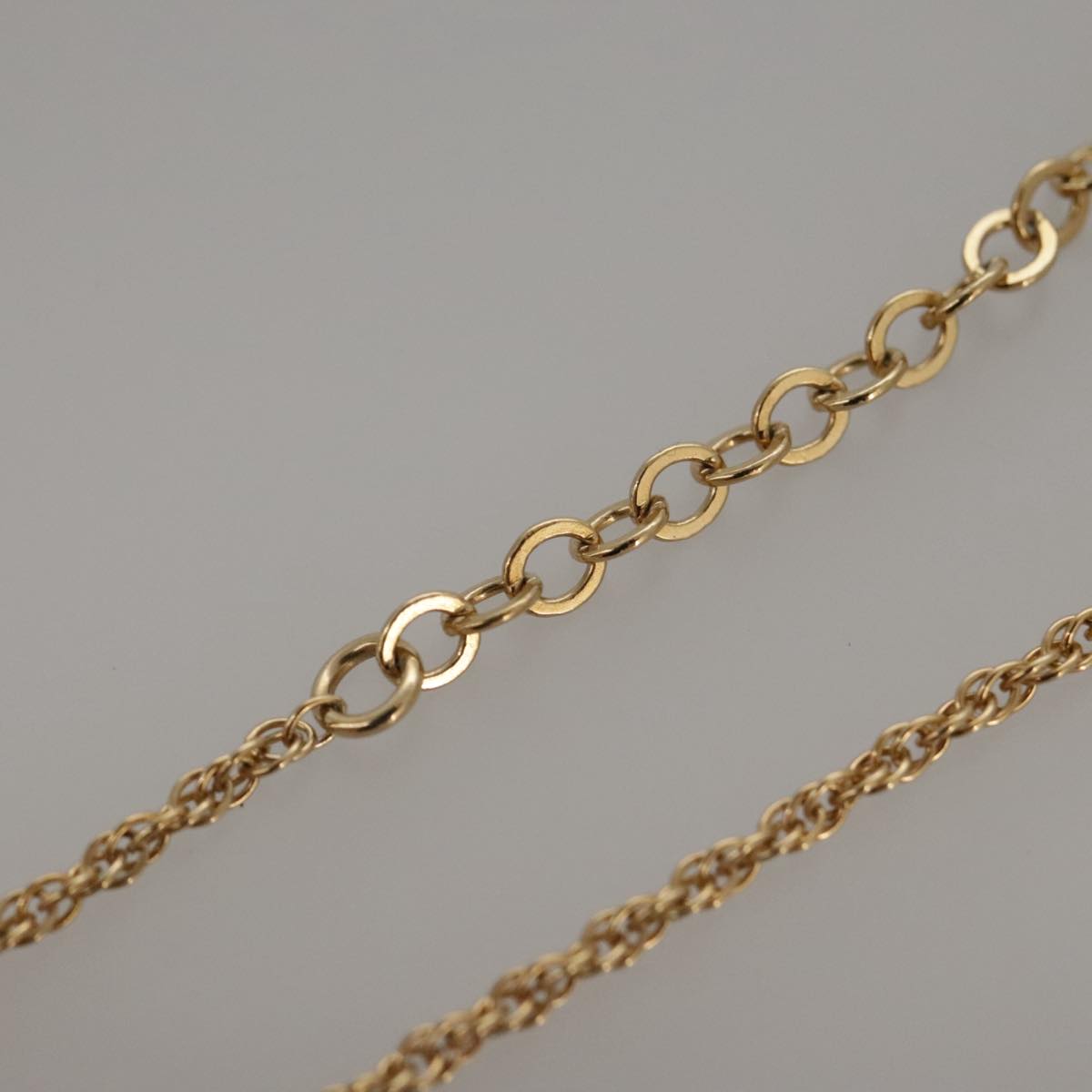 Christian Dior Necklace metal Gold Auth 103475