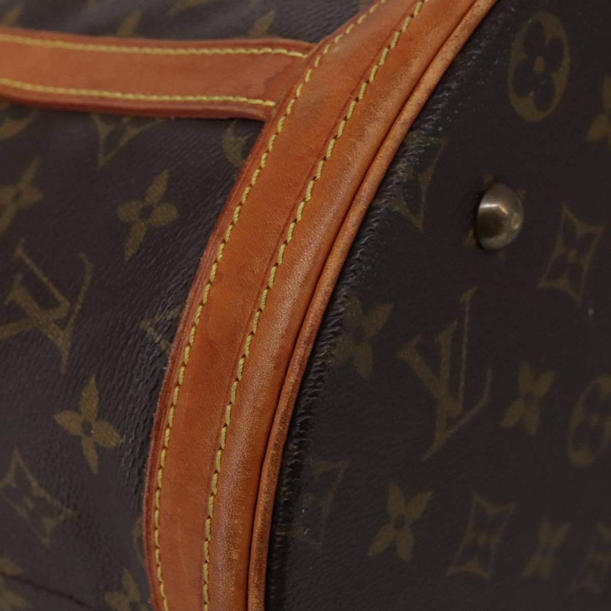 LOUIS VUITTON Monogram Bucket GM Shoulder Bag M42236 LV Auth 103514