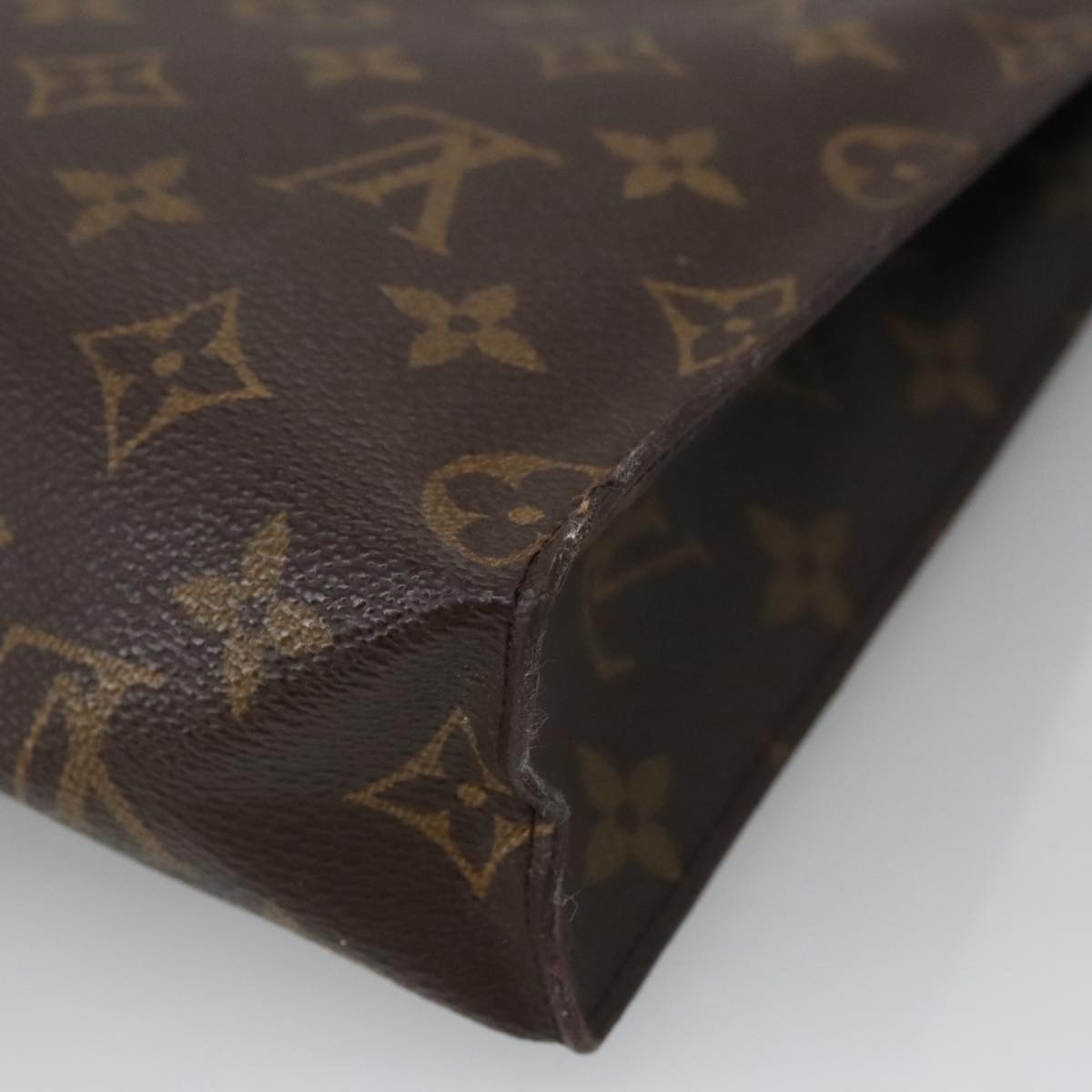 LOUIS VUITTON Monogram Poche Toilette 26 Pouch M47542 LV Auth 103526