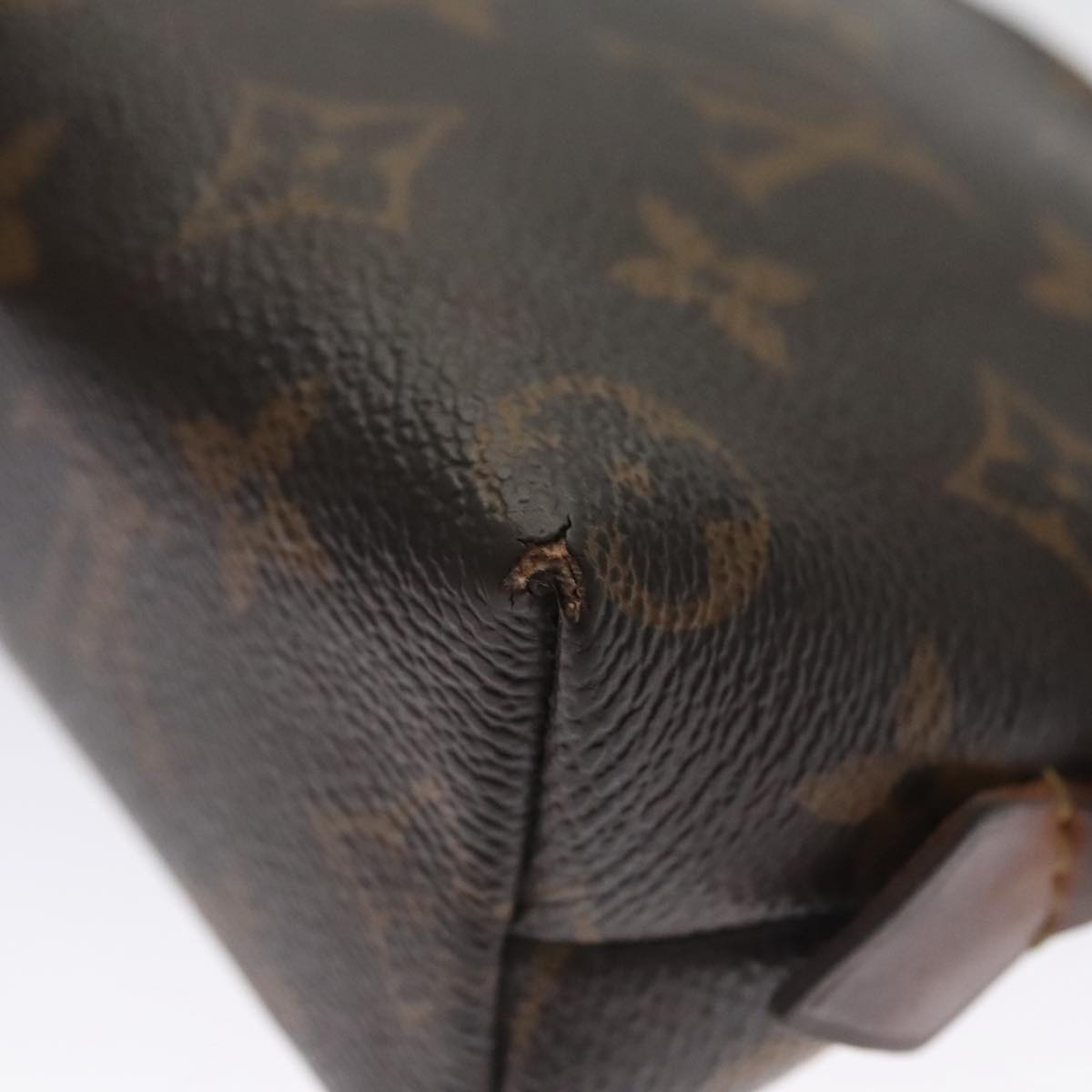 LOUIS VUITTON Monogram Pochette Cosmetic PM Cosmetic Pouch M47515 LV Auth 103547