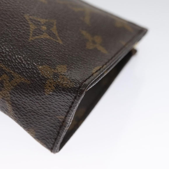 LOUIS VUITTON Monogram Poche Toilette 15 Pouch M47546 LV Auth 103553